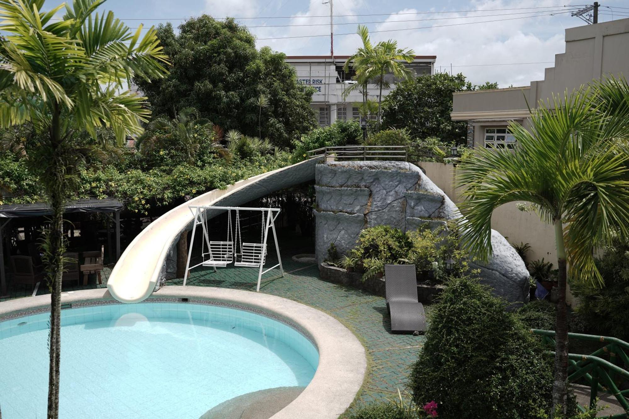Villa Isabel Hotel Sorsogon Exteriör bild